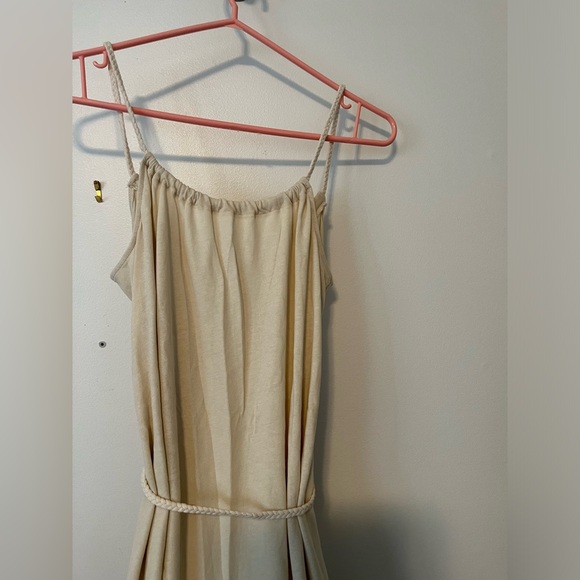 H&M linen dress - Picture 3 of 3